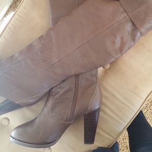 Colin Stuart Knee High leather boots Sz 10
